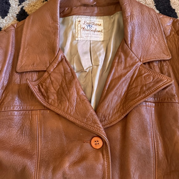 Vintage Brown Leather Women's Jacket - Picture 5 of 10